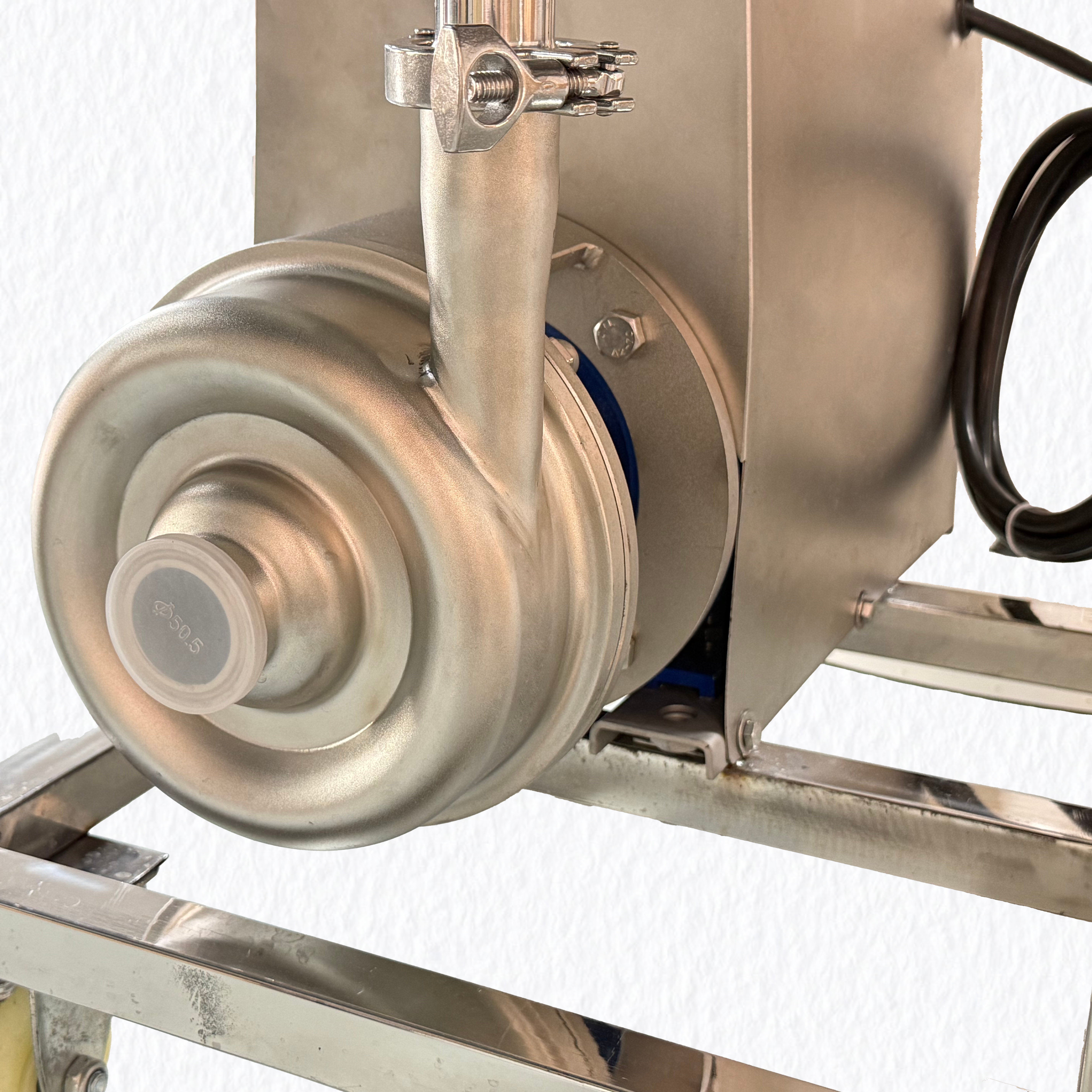 Lenticular Filter Housing